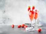 ​Strawberry Sparkling Wine Cocktail