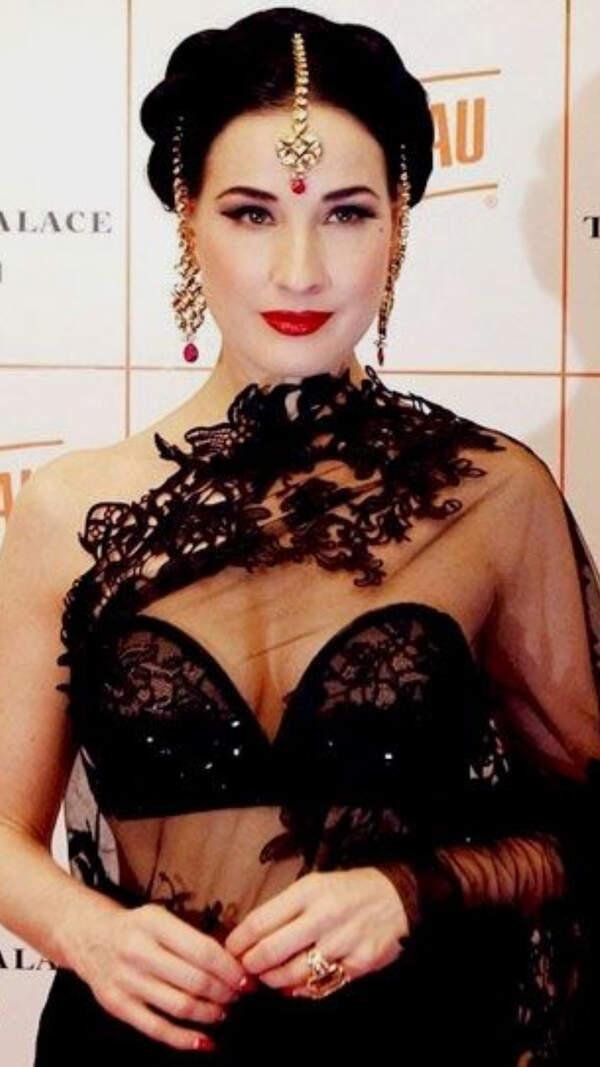 Dita Von Teese Pictures