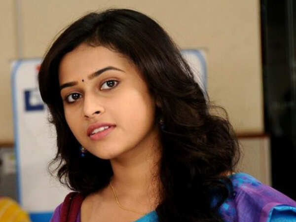 sri divya Wallpapers