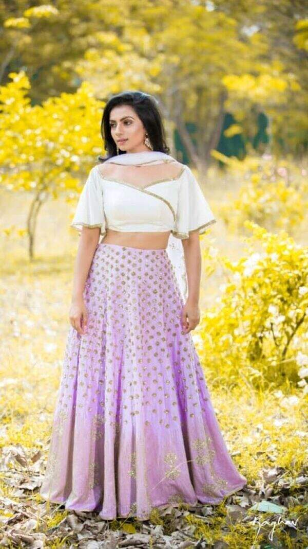 Sruthi Hariharan Images