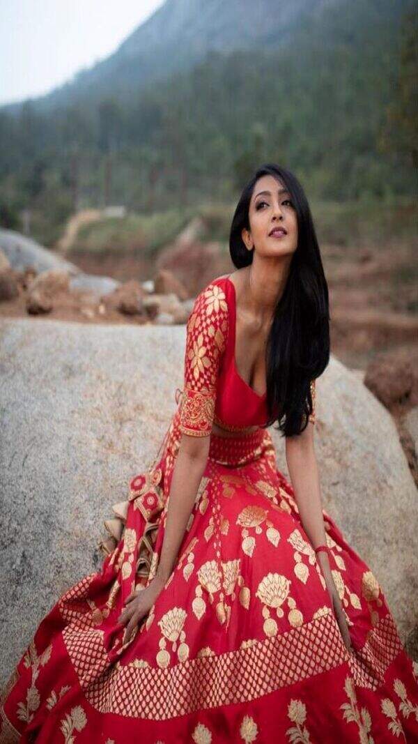 Aindrita Ray Pictures