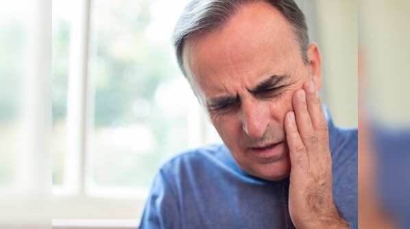 Swelling in the cheeks, eyes or parts of the face