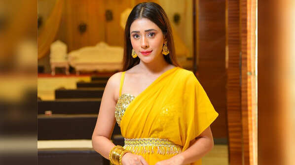 Hiba Nawab shares how she manages to stay positive during tough times