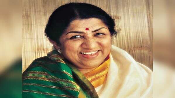 ‘Ai Dil E Nadaan’ by Lata Mangeshkar
