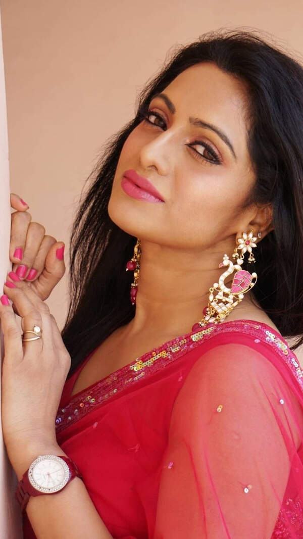 Udaya Bhanu Images
