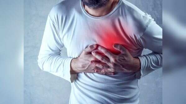 Symptoms of white fungus