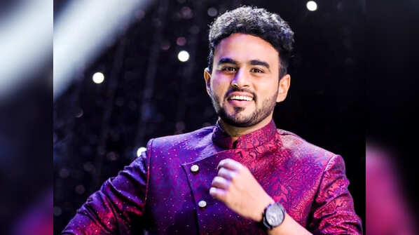 RJ Vijay