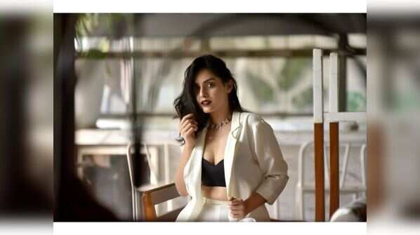 2) Pallavi Patil