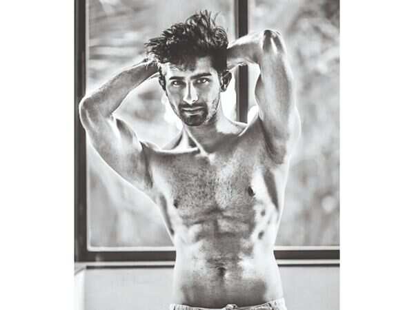 Siddharth Menon Images