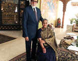 Unmissable moments of Amitabh-Jaya Bachchan on the silver screen