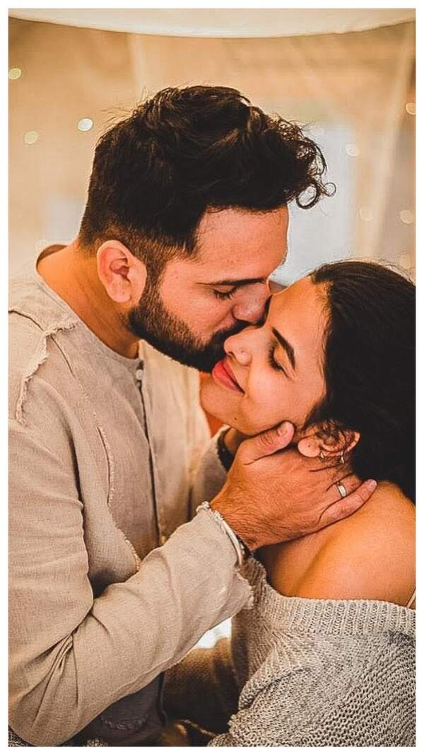 Siddharth Chandekar Pictures