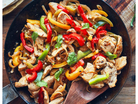 Chicken Fajita Recipe: How to make Chicken Fajita Recipe at Home | Homemade Chicken Fajita Recipe - Times Food