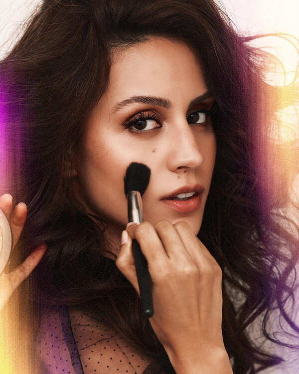 Larissa Bonesi