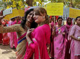 These pictures show the life of LGBT community in India