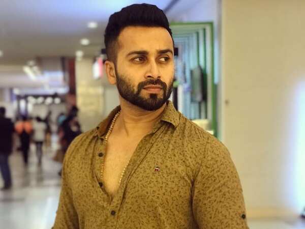 Chandu Gowda Pictures