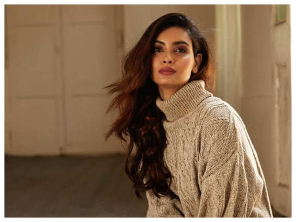 Diana Penty Photos