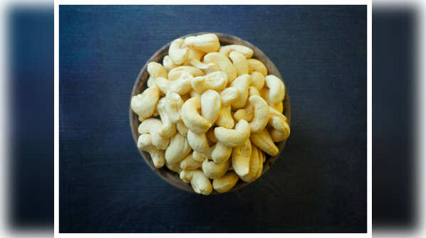 Why Cashew nuts so expensive and everything about its risky extraction