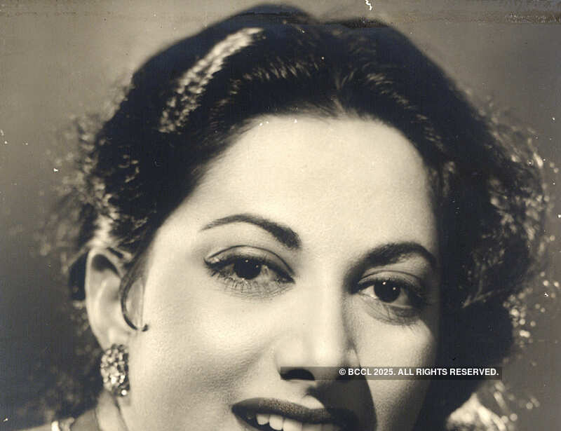 #GoldenFrames: Suraiya, the magnificent diva with a golden voice