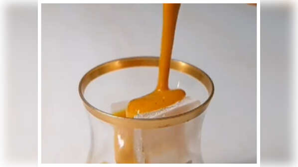 How to make Haldi Nimbu Paani?