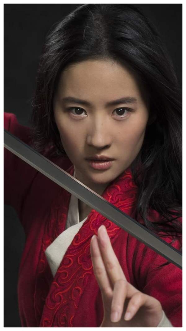Yifei Liu Photos