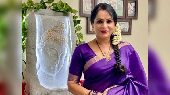 Anjali's acting comeback after two decades