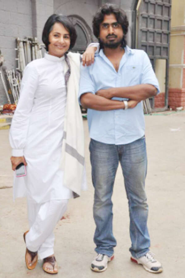 Kitu Gidwani Pictures