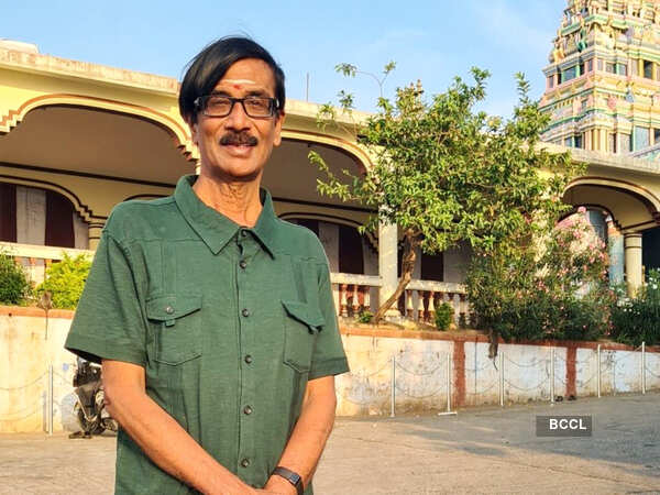 Manobala Photos