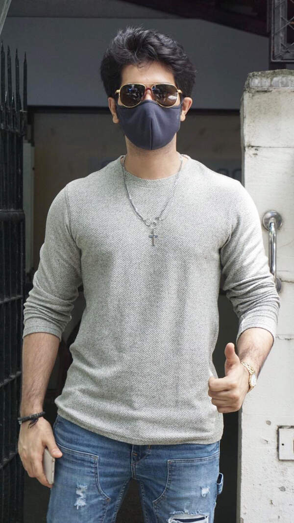 Vardhan Puri Photos