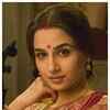 '<i class="tbold">parineeta</i>'