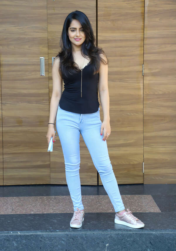 Malvi Malhotra Images