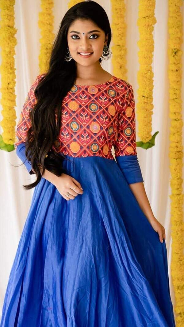 Ammu Abhirami Wallpapers