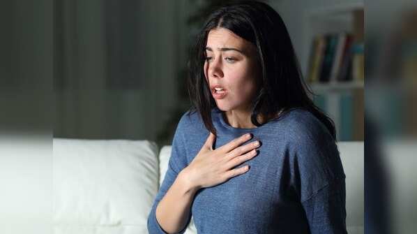 Possible signs and symptoms you are suffering from long COVID
