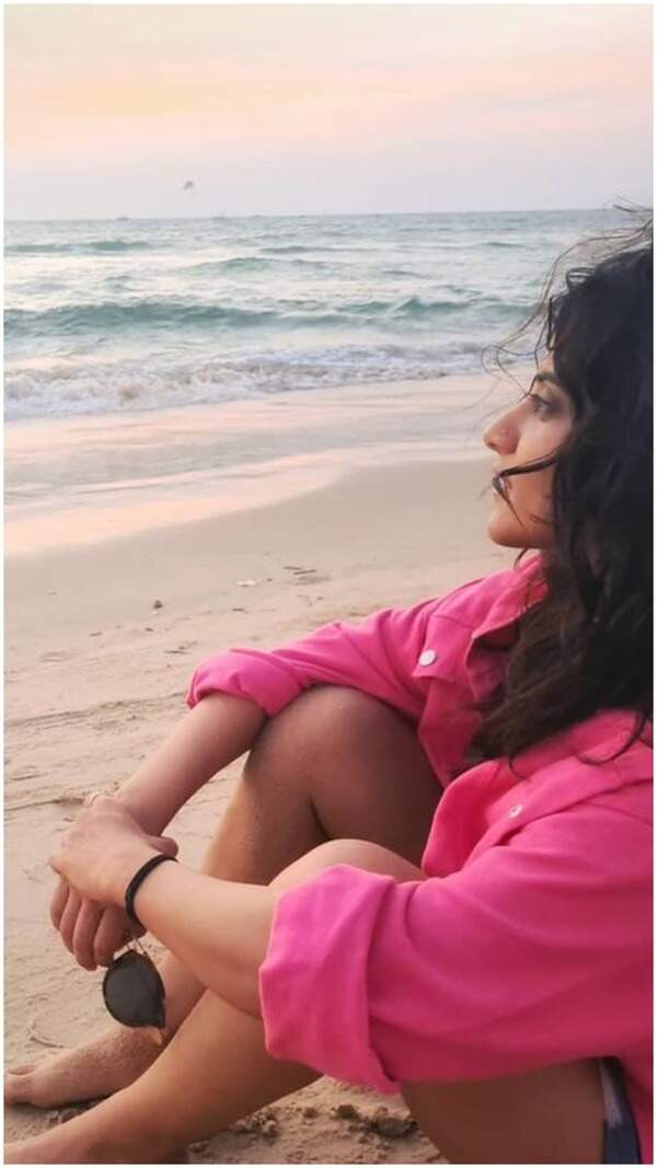 Jasleen Royal Wallpapers
