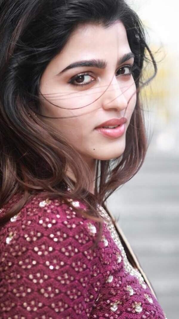 Sai Dhanshika Photos