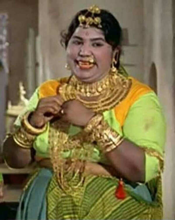 Tun Tun Stills