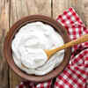 Yogurt and turmeric pack