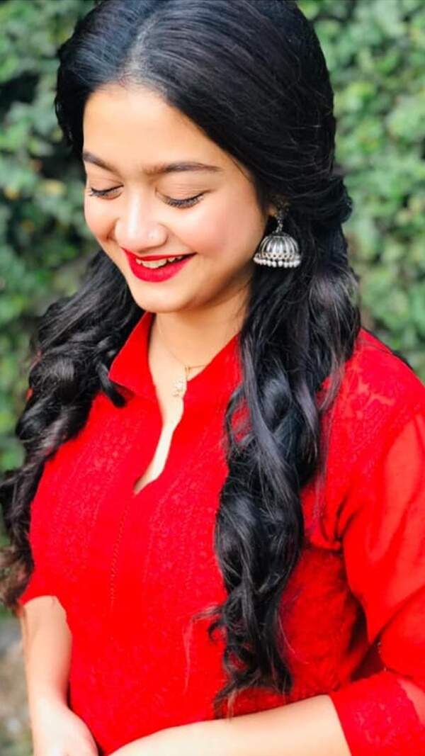 Pratyusha Paul Stills