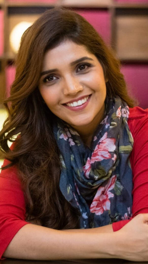 Mukta Barve Pictures