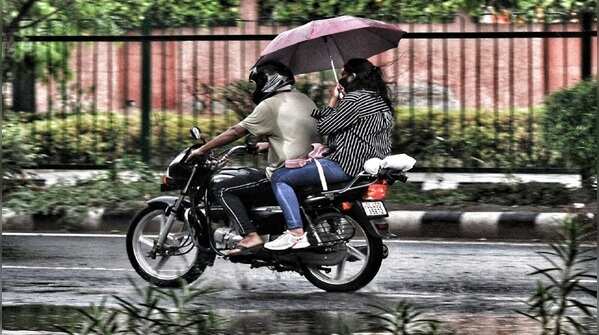 Monsoon arrives in Delhi after long delay