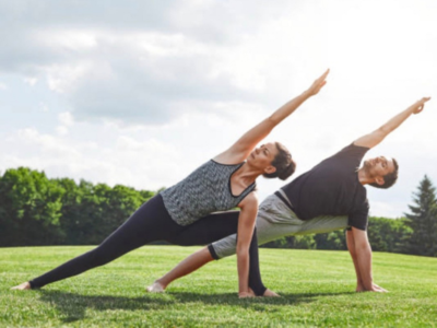 Best yoga asanas to connect with your partner