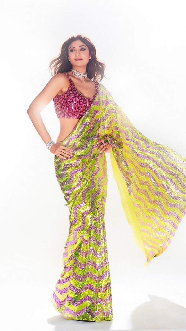 Akanksha Pictures