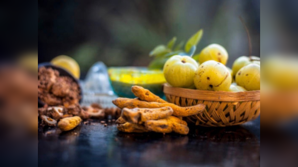 Turmeric and Indian gooseberries (amla)