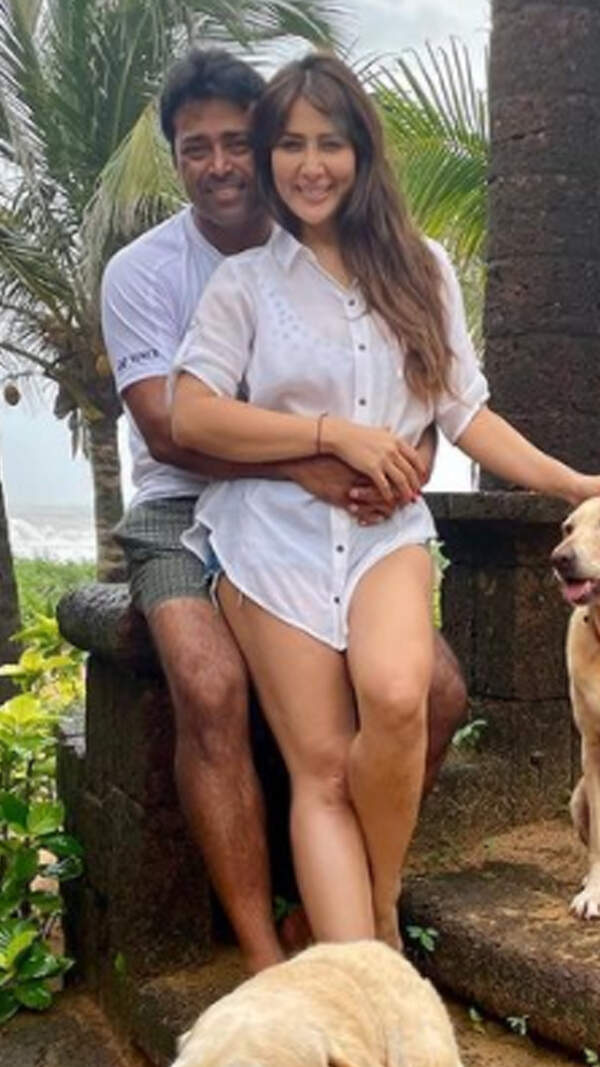 Kim Sharma Images