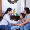 ​How can someone contract norovirus?