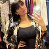 Article image for: This new selfie of Ayesha Takia goes viral; fans speculate 'failed <i class="tbold">lip job</i>'