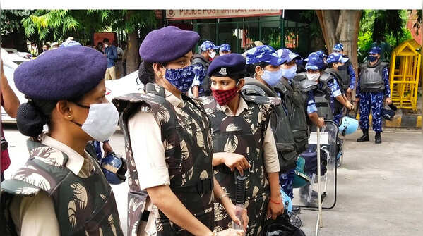 Photos: Farmers' protest, security arrangements at Delhi's Jantar Mantar