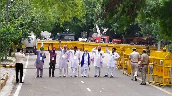 Photos: Farmers' protest, security arrangements at Delhi's Jantar Mantar