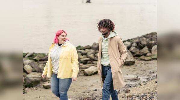 7 signs that indicate he is fooling around with you