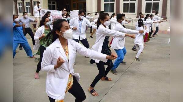 Self defense training for doctors
