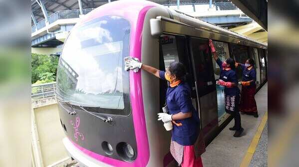 Namma Metro resumes services as lockdown lifted